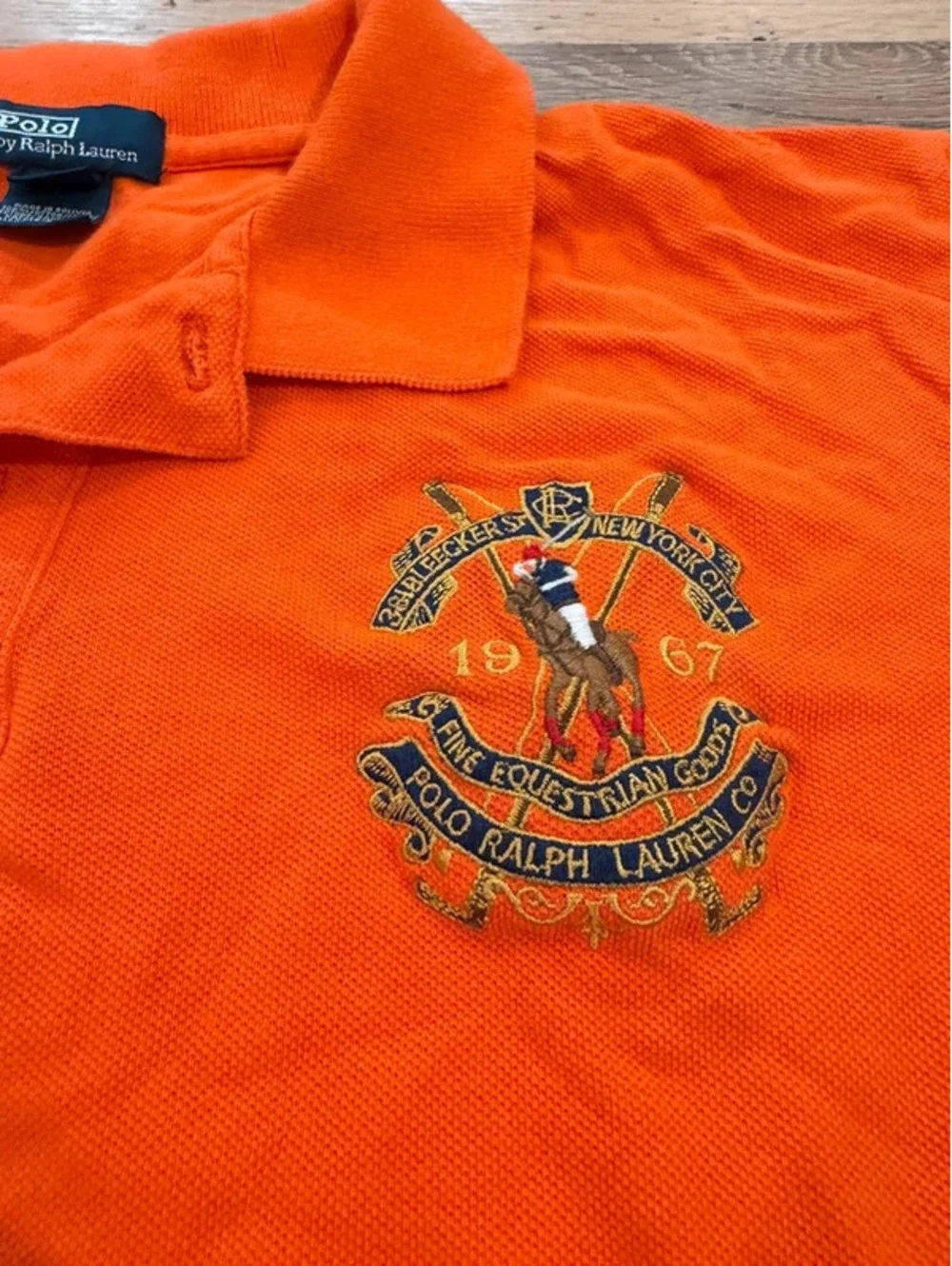 Orange Embroidered Crest Collared Short Sleeve Polo T-Shirt Size youth L (16/18)